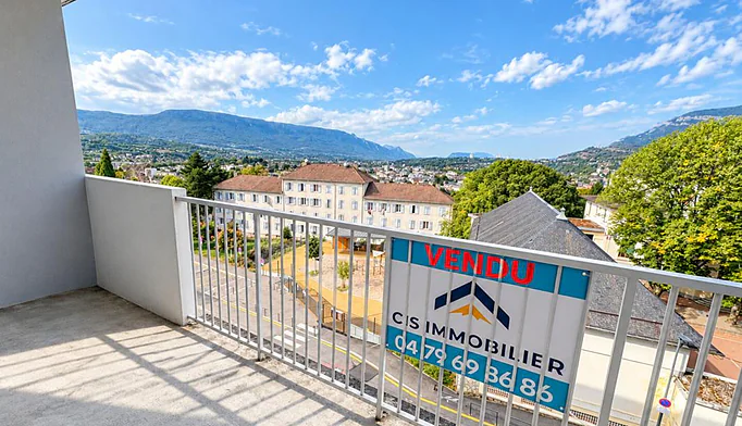 Appartement 4 pièces à vendre à Chambéry (73000) - photo 2