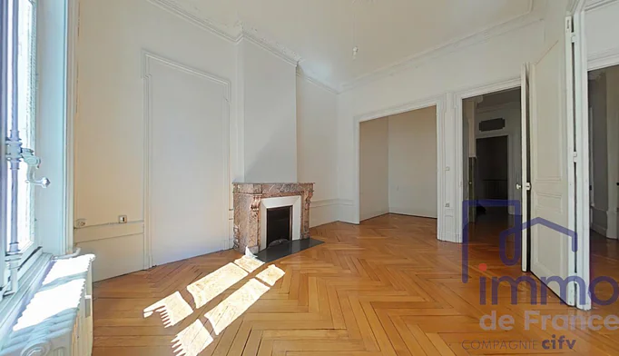 Appartement 4 pièces à vendre à Saint-Étienne (42000) - photo 3