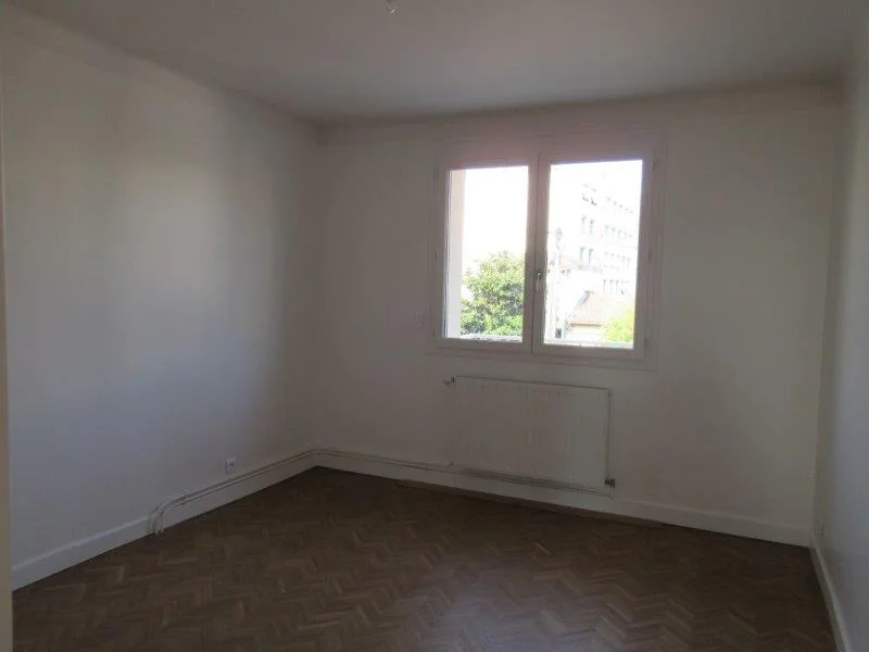 Maison 5 pièces à louer à Lyon (69008) - photo 4