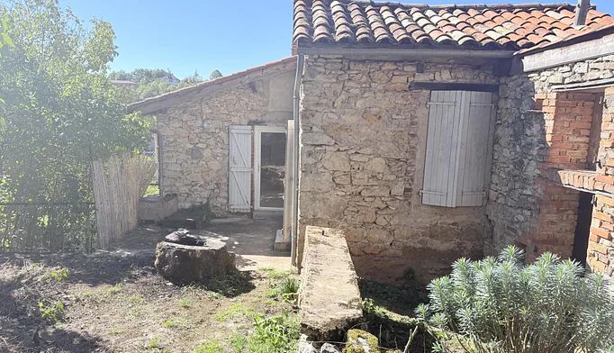 Appartement 2 pièces à louer à Villefranche-de-Rouergue (12200) - photo 1