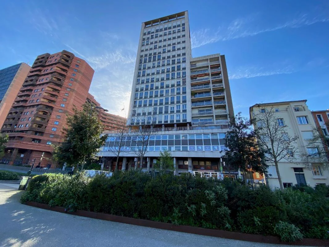 Bureau à louer à Toulouse (31000) - photo 12