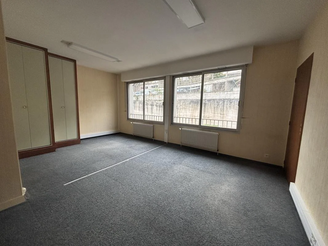 Bureau à louer à Rodez (12000) - photo 18