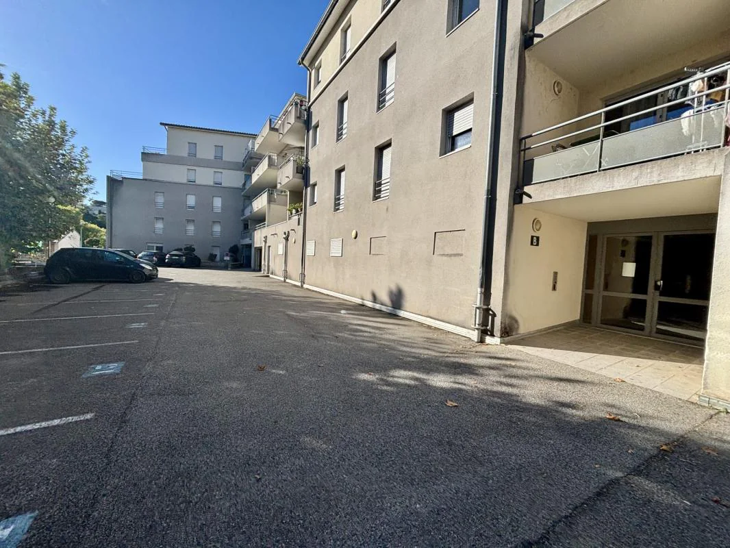 Appartement 4 pièces à vendre à Bourg-de-Péage (26300) - photo 4