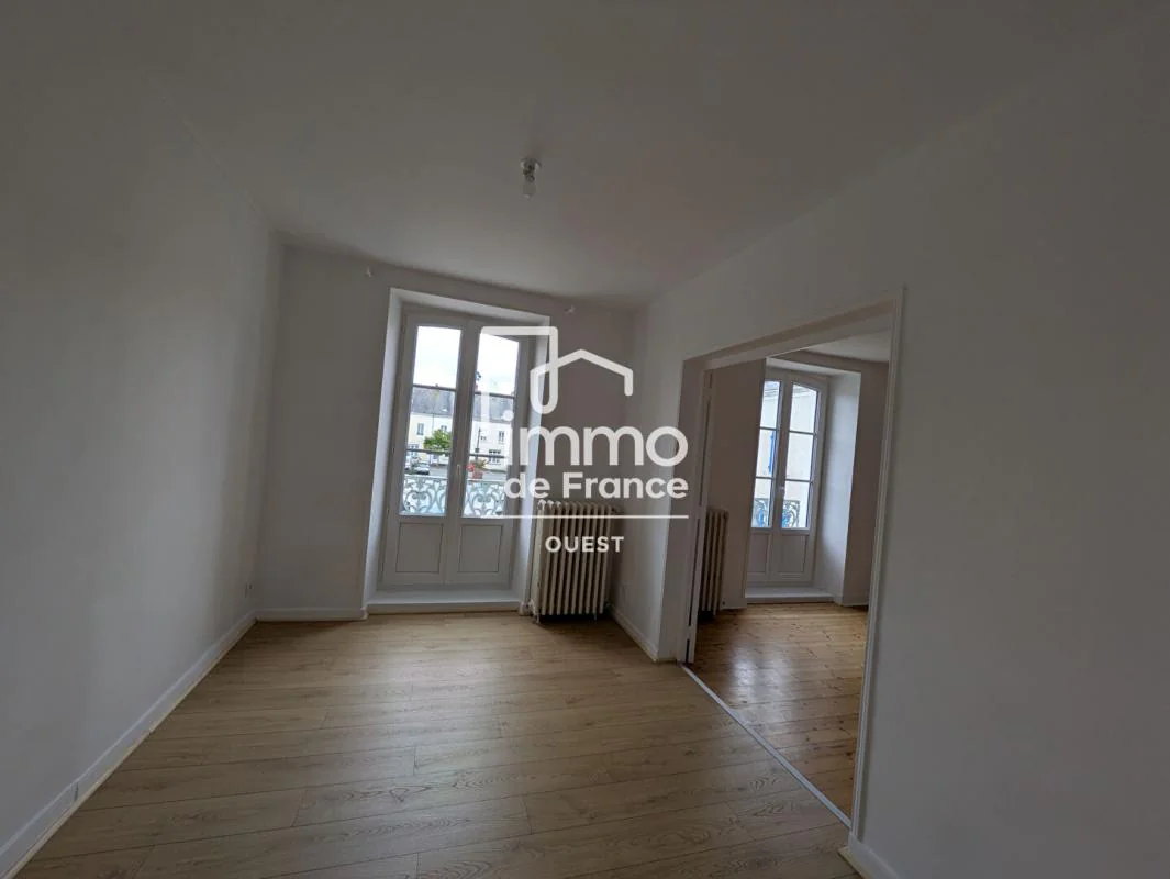 Appartement 3 pièces à louer à Évron (53600) - photo 5
