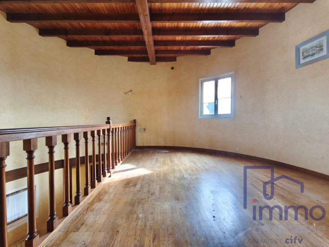 Maison 8 pièces à vendre à Veauche (42340) - photo 5
