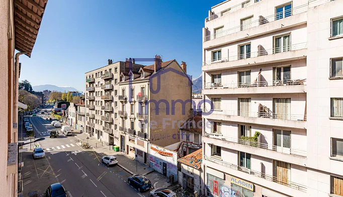 Appartement 2 pièces à vendre à Grenoble (38000) - photo 1
