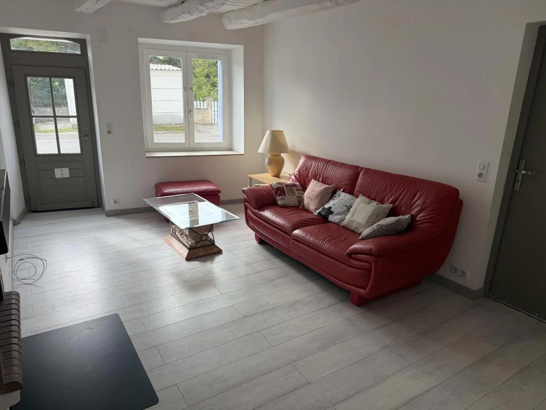 Maison 5 pièces à louer à Toulonjac (12200) - photo 3