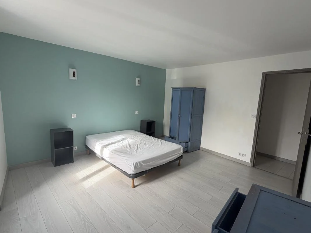 Maison 5 pièces à louer à Toulonjac (12200) - photo 8