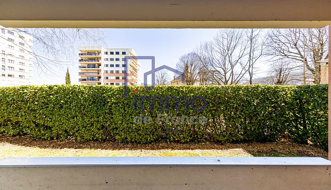 Appartement 2 pièces à vendre à Échirolles (38130) - photo 1