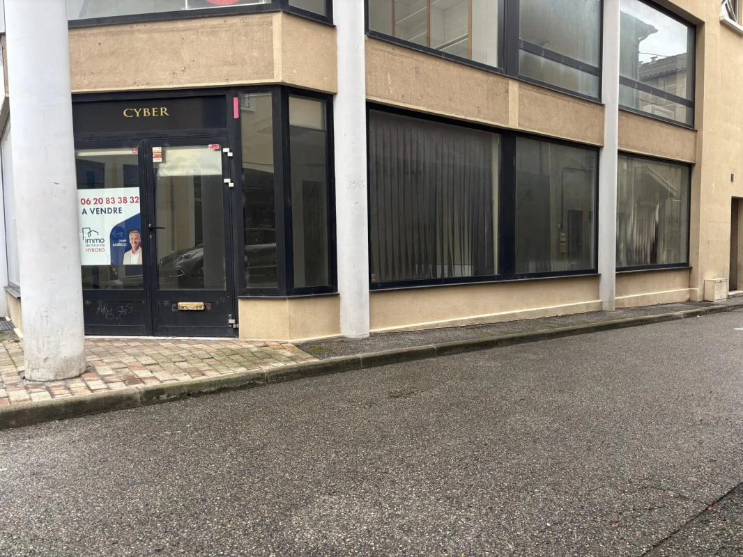Bureau à vendre à Romans-sur-Isère (26100) - photo 1