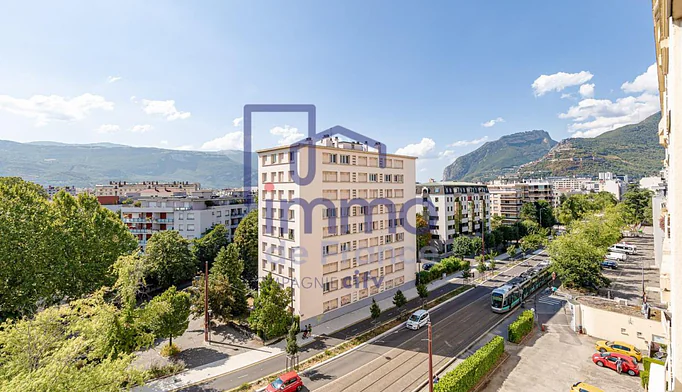 Appartement 4 pièces à vendre à Grenoble (38100) - photo 6