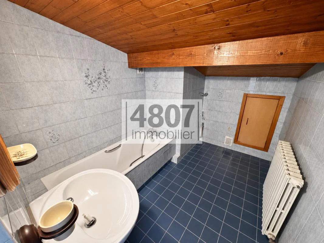 Maison 8 pièces à vendre à Marignier (74970) - photo 12