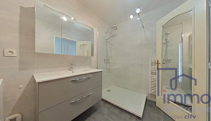 Appartement 4 pièces à vendre à Saint-Étienne (42100) - photo 11