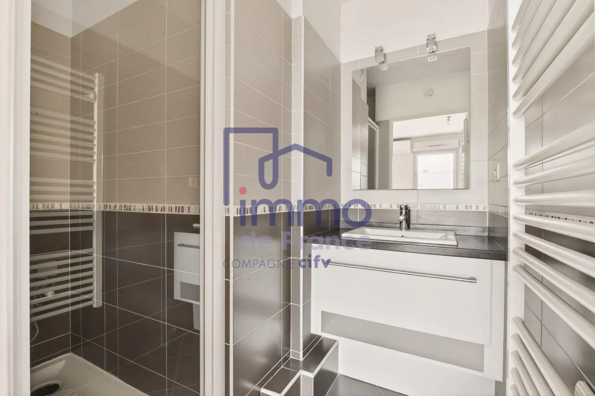 Appartement 4 pièces à vendre à Villeurbanne (69100) - photo 10