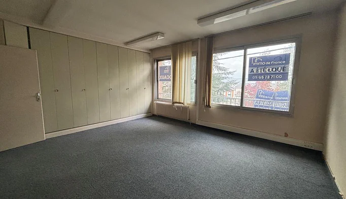 Bureau à louer à Rodez (12000) - photo 25