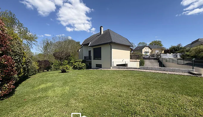 Maison 6 pièces à vendre au Monastère (12000) - photo 4