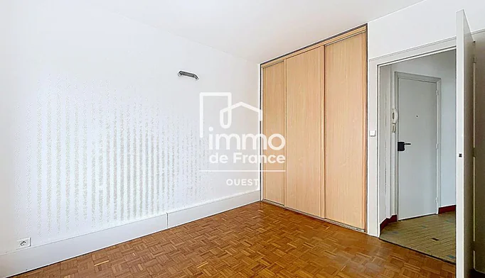Appartement 2 pièces à vendre à Roche-sur-Yon (85000) - photo 3