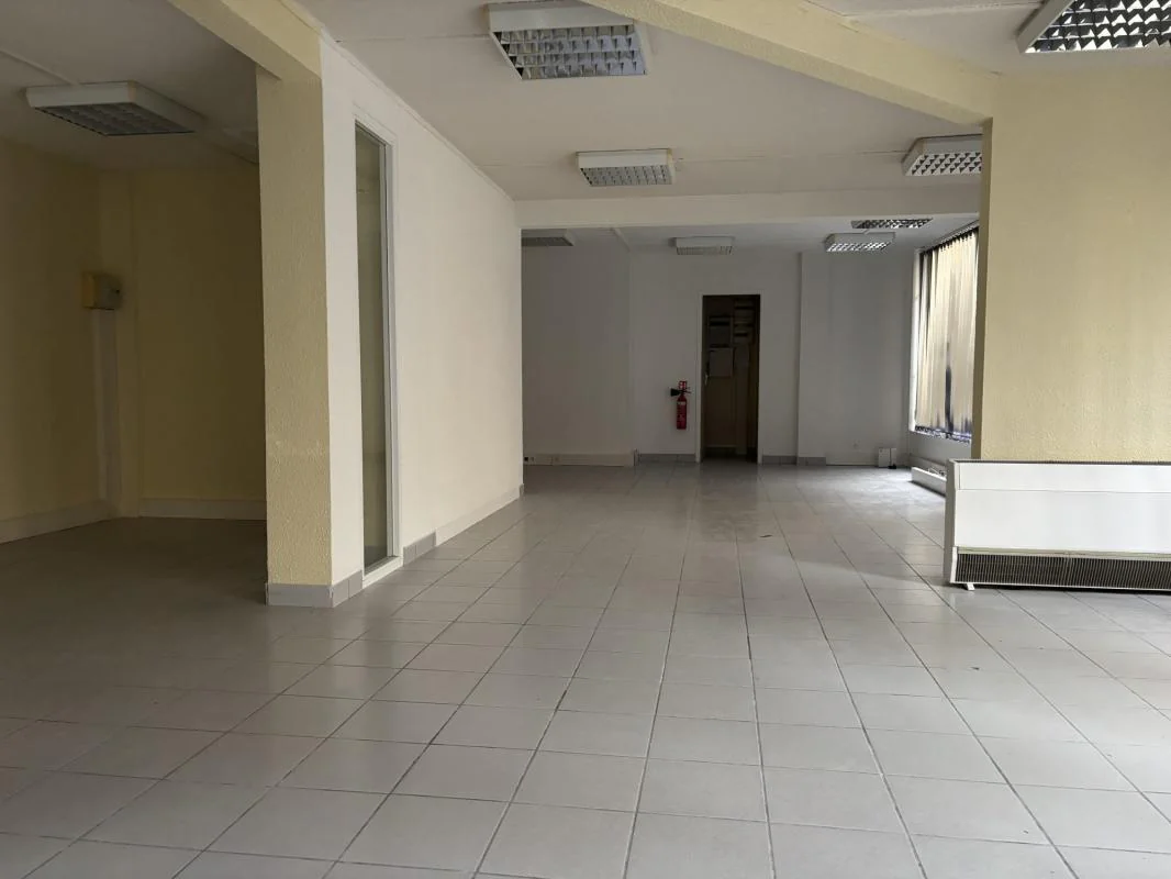 Bureau à vendre à Romans-sur-Isère (26100) - photo 2