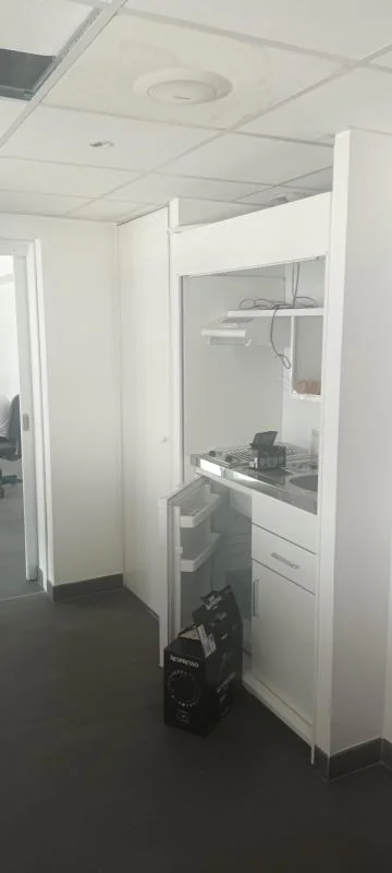 Bureau à louer à Rodez (12000) - photo 2