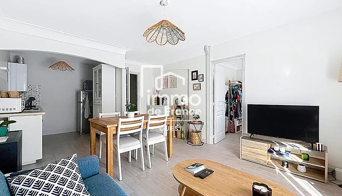 Appartement 2 pièces à vendre à Roche-sur-Yon (85000) - photo 2