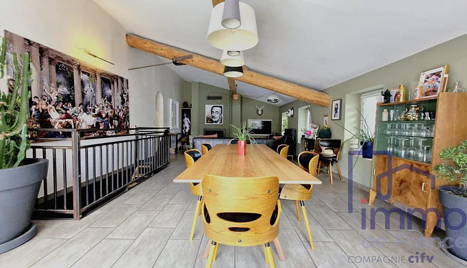 Appartement 6 pièces à vendre à Saint-Étienne (42000) - photo 3