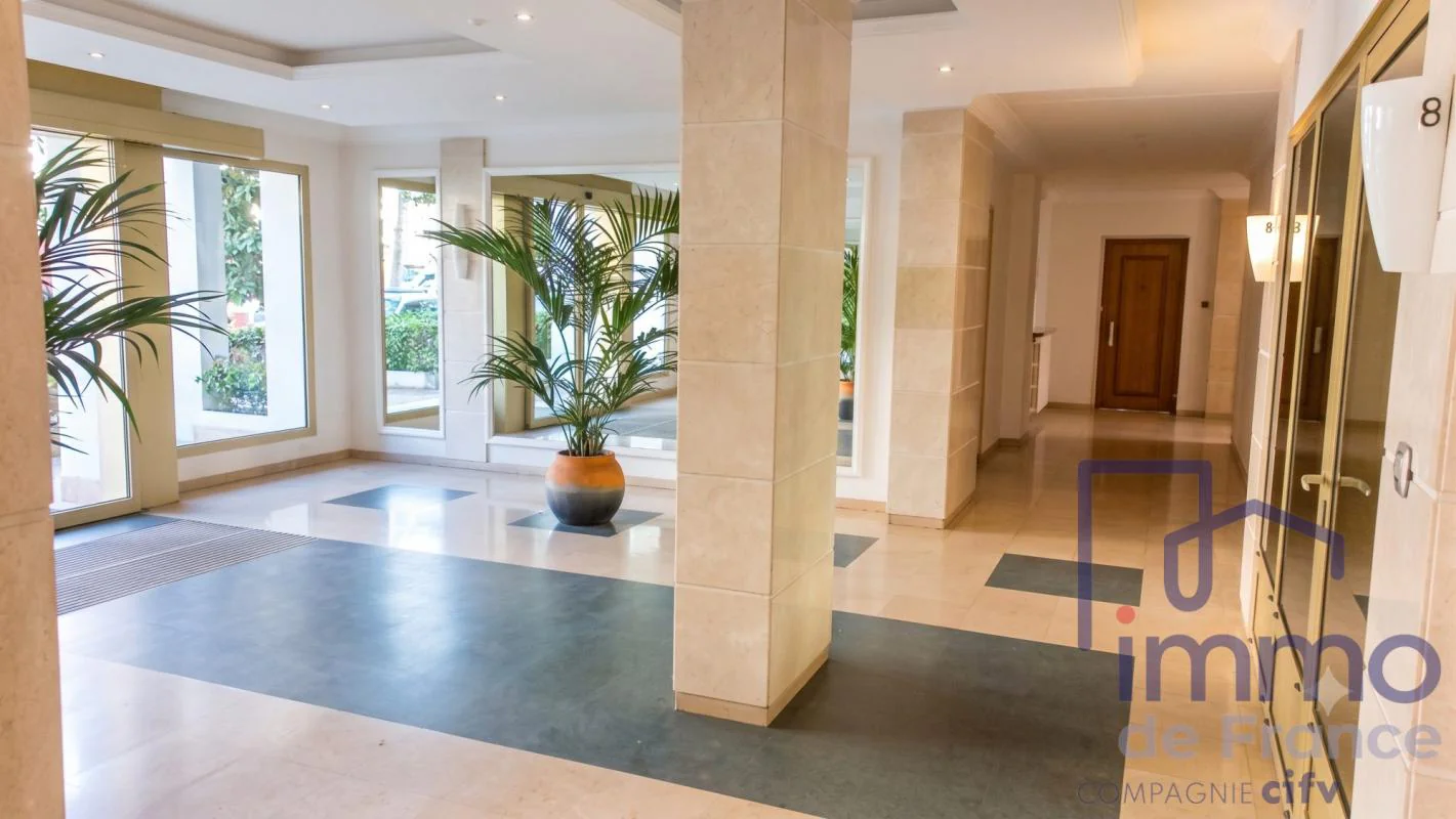 Appartement 4 pièces à vendre à Saint-Étienne (42000) - photo 8