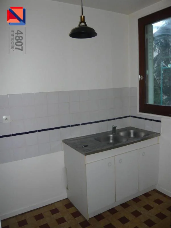 Appartement 2 pièces à louer à Cluses (74300) - photo 3