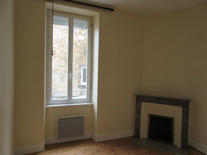 Appartement 4 pièces à louer à Naucelle (12800) - photo 4