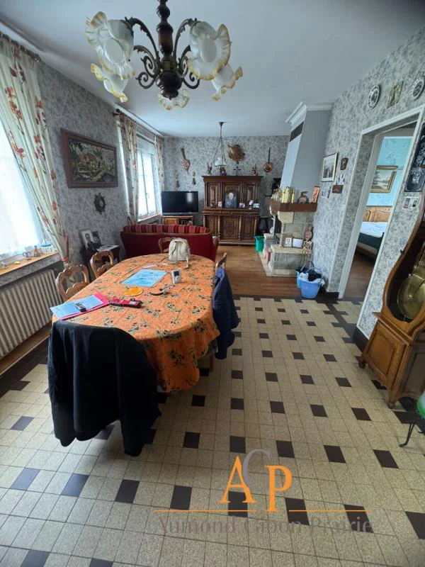 Maison 5 pièces à vendre à Vieux (14930) - photo 2