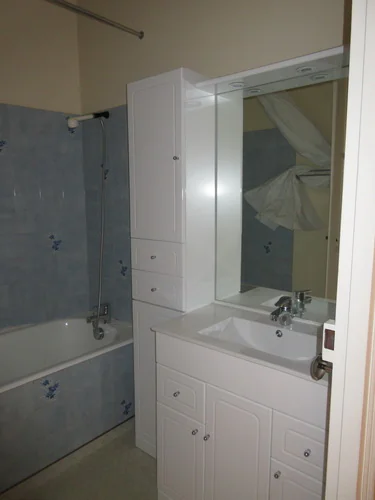 Appartement 4 pièces à louer à Naucelle (12800) - photo 5