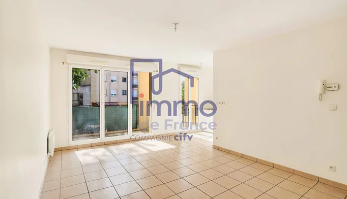 Appartement 1 pièce à vendre à Vaulx-en-Velin (69120) - photo 2