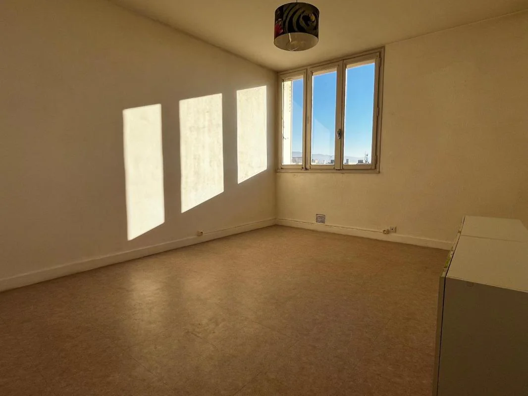 Appartement 2 pièces à louer à Romans-sur-Isère (26100) - photo 2