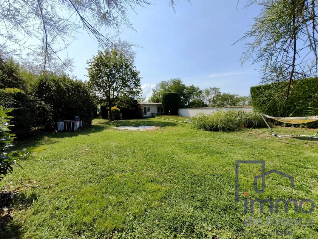 Maison 8 pièces à vendre à Saint-Cyprien (42160) - photo 3