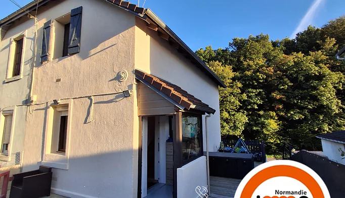 Maison 4 pièces à vendre à Saint-Eustache-la-Forêt (76210) - photo 1