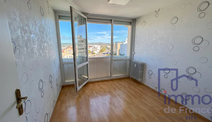 Appartement 4 pièces à vendre à Saint-Étienne (42000) - photo 4