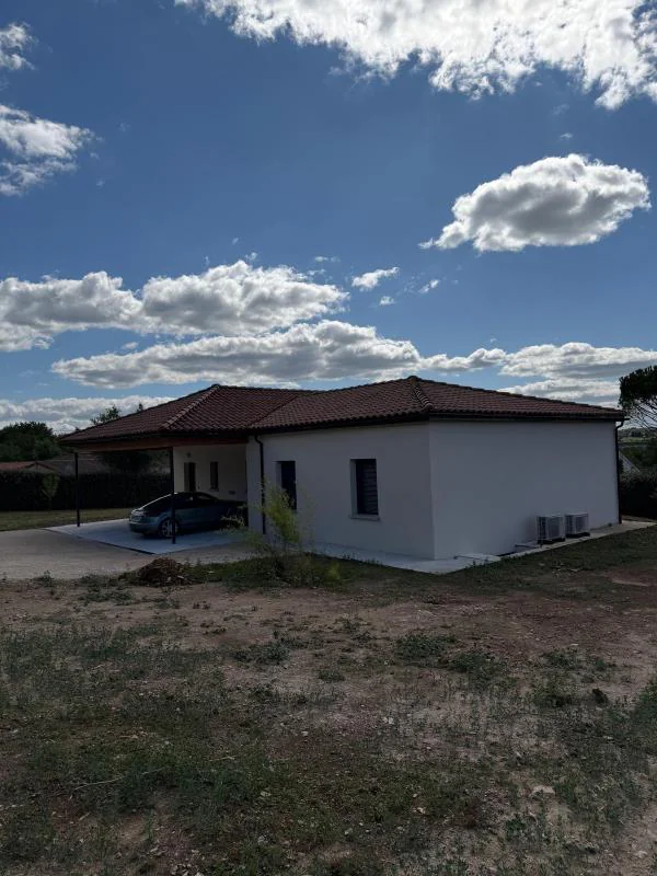 Maison 4 pièces à louer à Savignac (12200) - photo 2