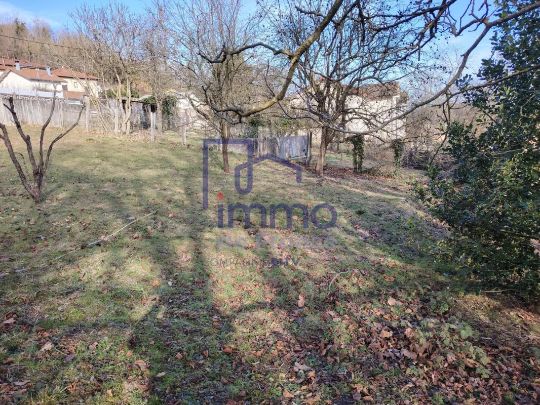 Terrain à vendre à Meyrieu-les-Étangs (38440) - photo 1
