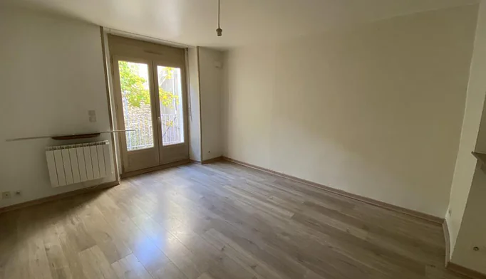 Appartement 2 pièces à vendre à Aubenas (07200) - photo 2