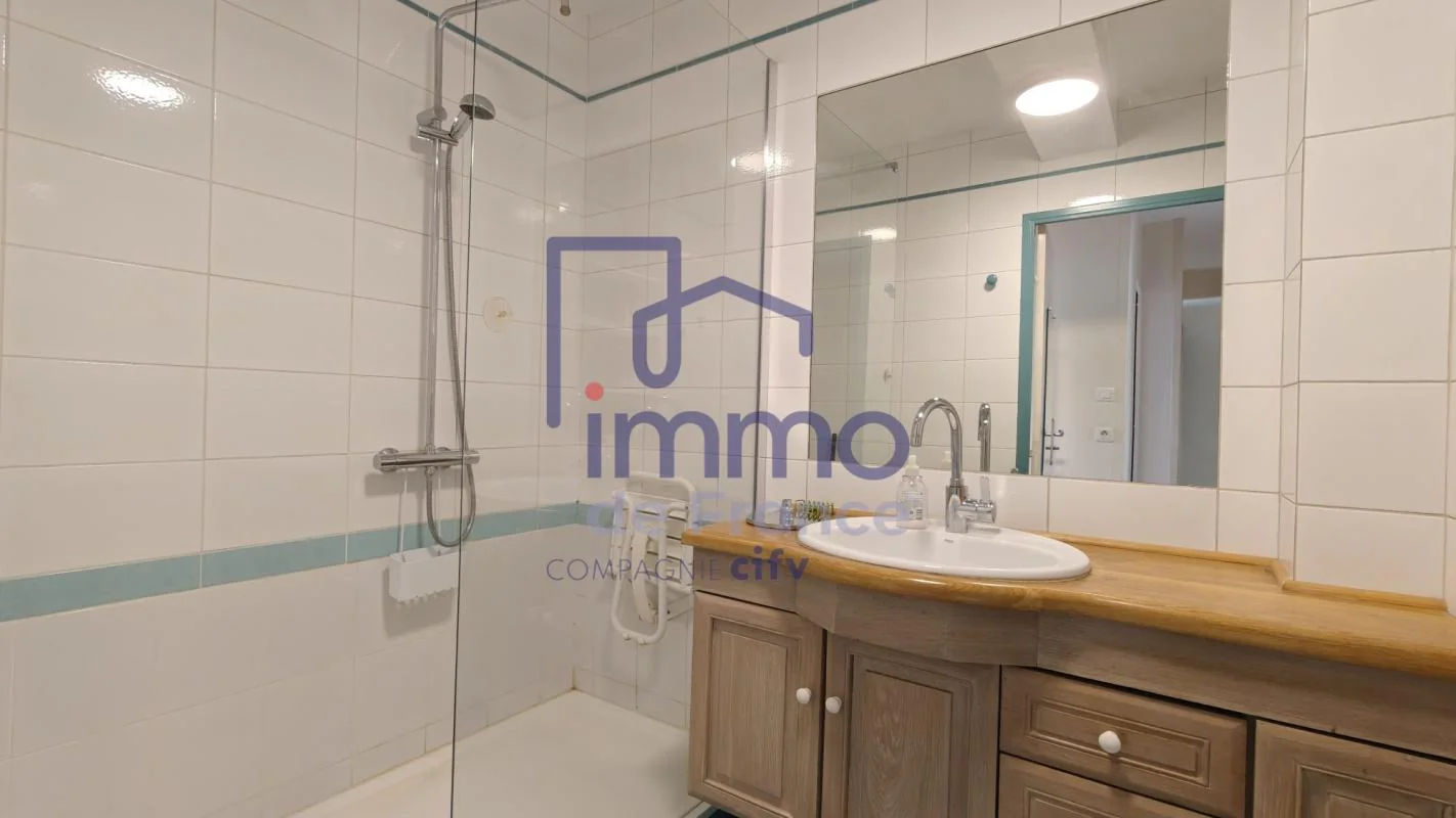 Appartement 4 pièces à vendre à Villeurbanne (69100) - photo 7
