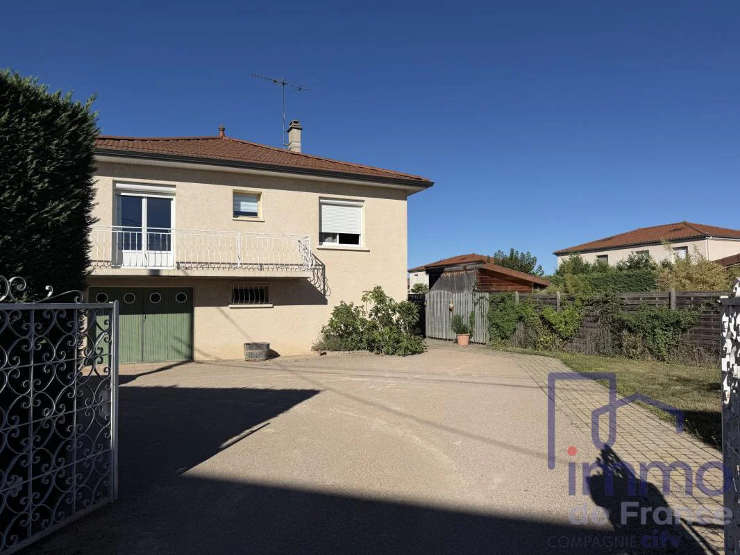 Maison 6 pièces à vendre à Veauche (42340) - photo 1