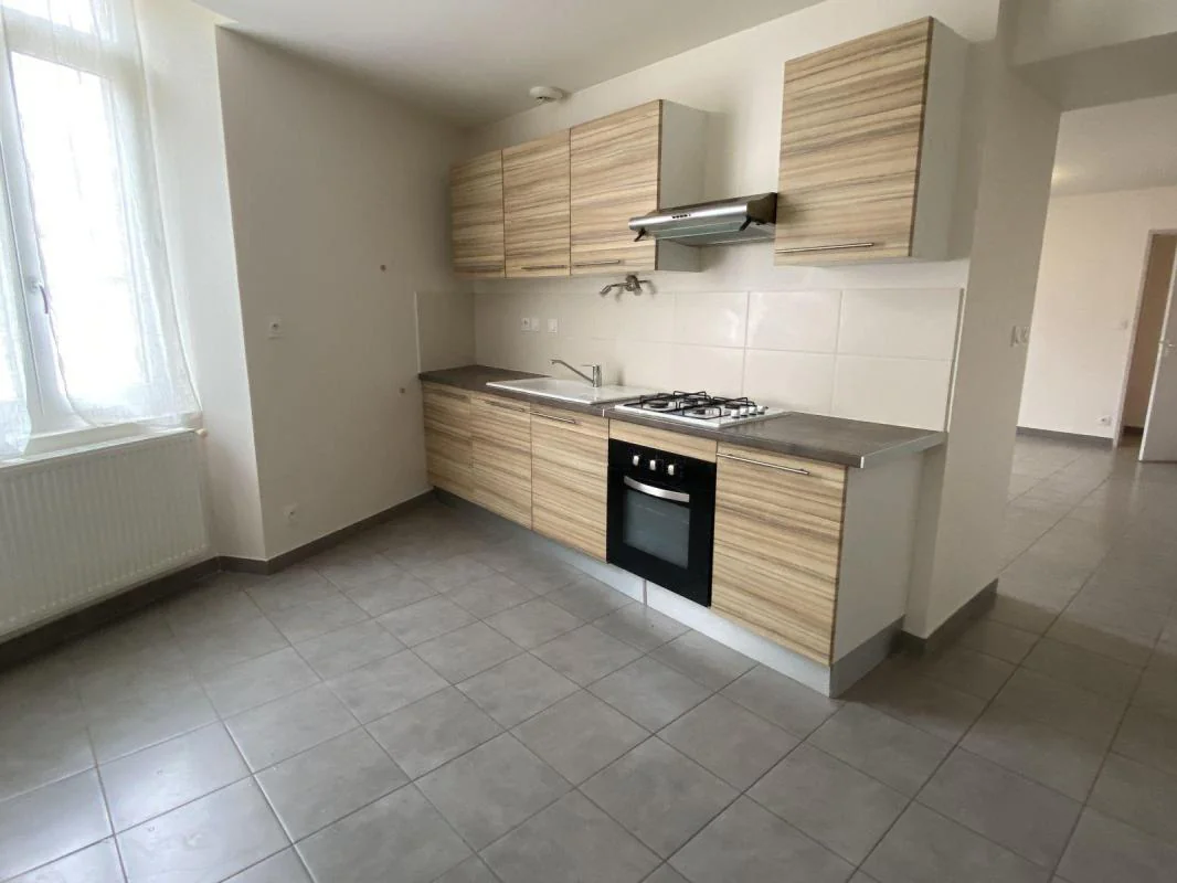 Appartement 2 pièces à louer à Romans-sur-Isère (26100) - photo 2