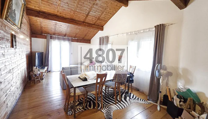 Maison 10 pièces à vendre à Saint-Cergues (74140) - photo 1