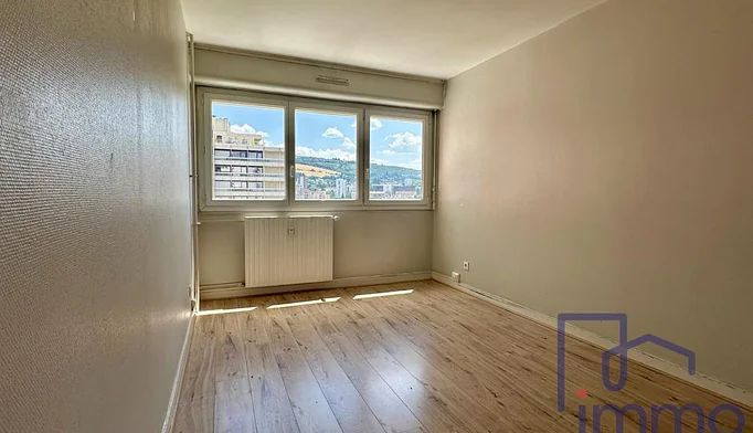 Appartement 4 pièces à vendre à Saint-Étienne (42100) - photo 3