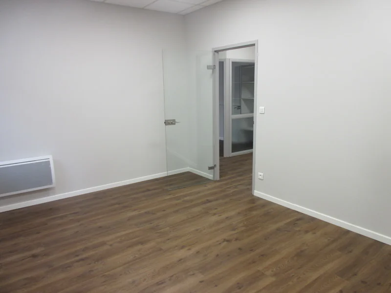 Bureau à louer à Rodez (12000) - photo 5
