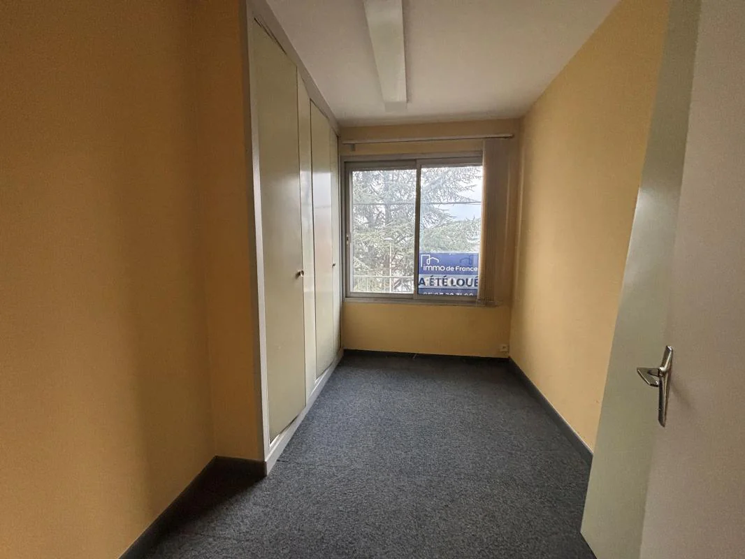 Bureau à louer à Rodez (12000) - photo 21