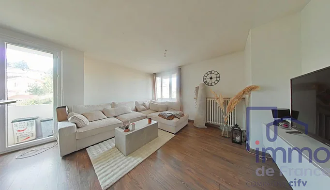 Appartement 2 pièces à vendre à Saint-Étienne (42000) - photo 1