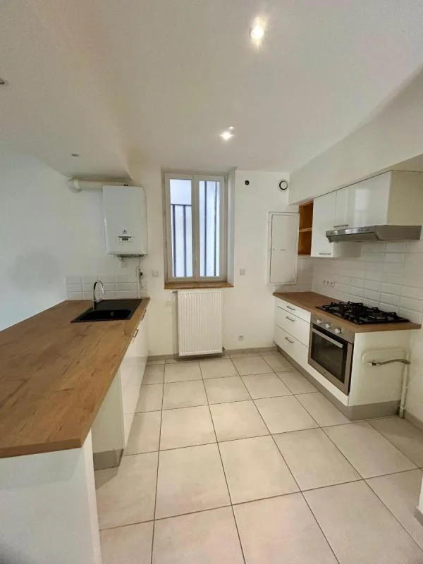 Appartement à Pont-Évêque