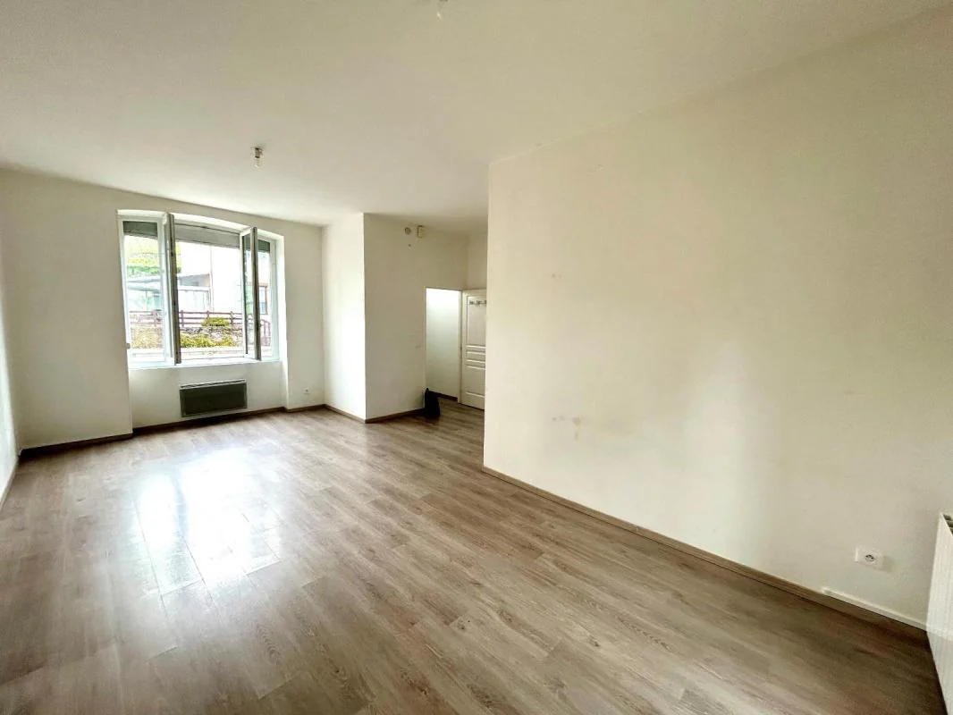 Maison 6 pièces à louer à Malleval (42520) - photo 3