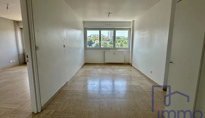Appartement 4 pièces à vendre à Saint-Étienne (42100) - photo 2
