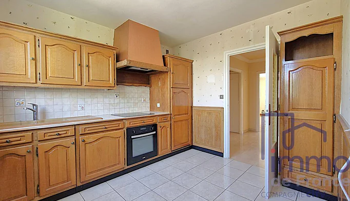 Appartement 5 pièces à vendre à Saint-Étienne (42100) - photo 7